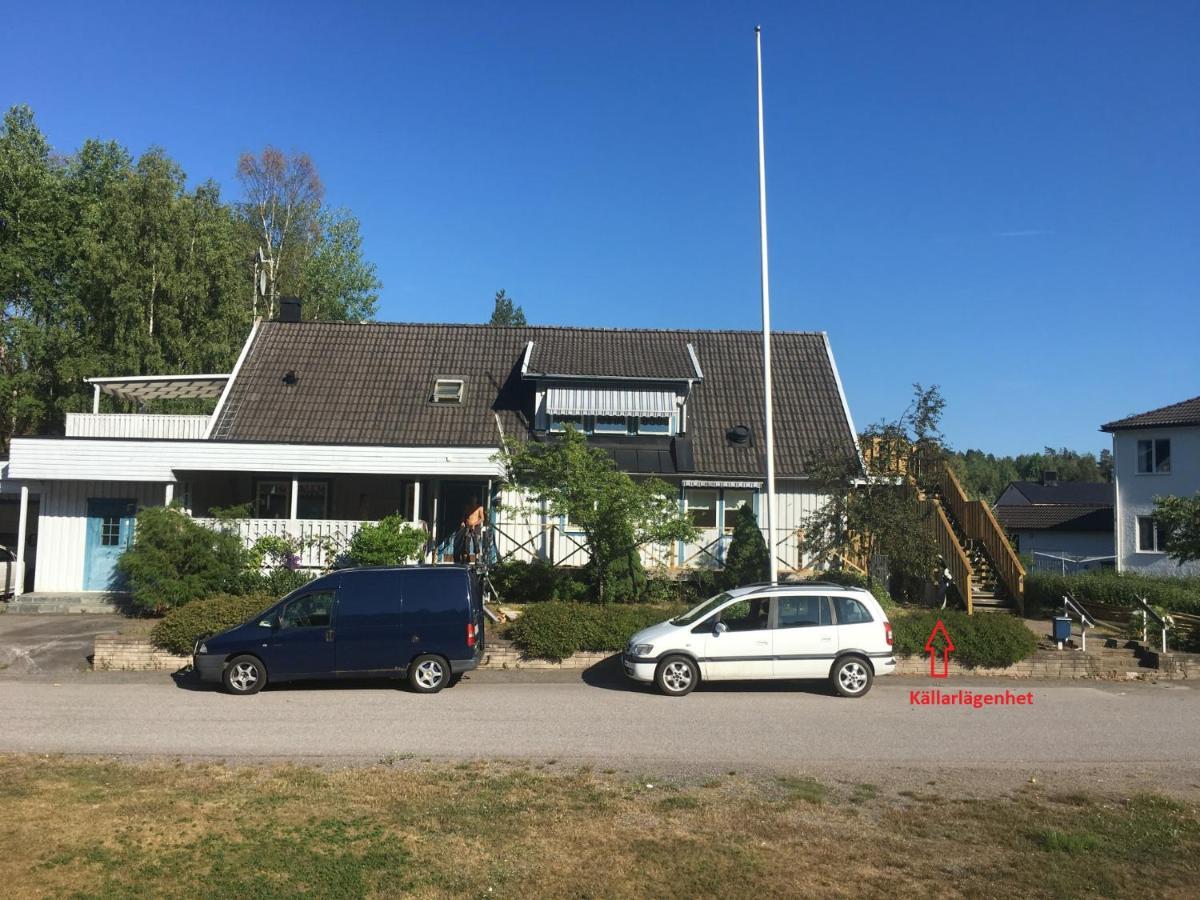 Kaellarlaegenhet Centrumvaegen Gusum Zewnętrze zdjęcie